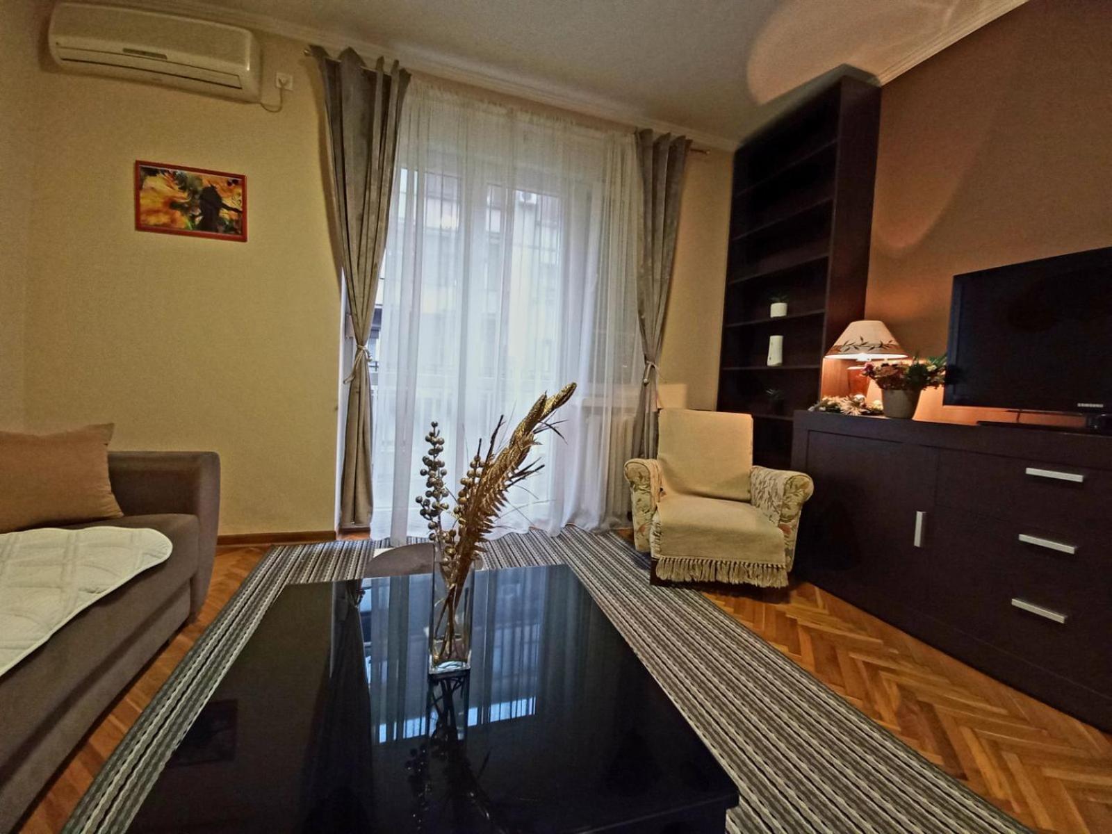 Apartment Alex 2 Belgrade Exterior photo